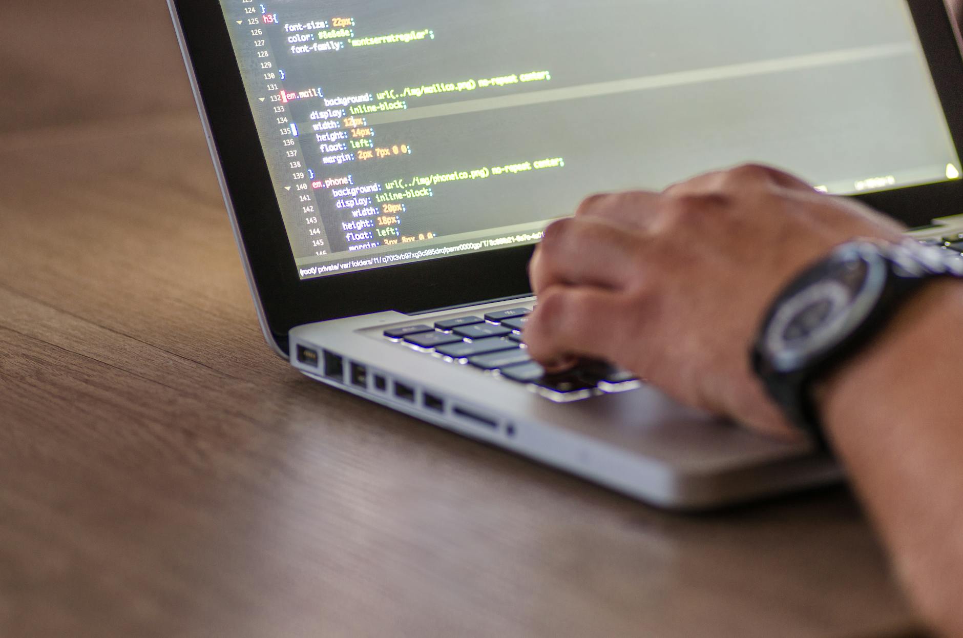 Read more about the article Top 15 Freelance Websites for Beginners in India